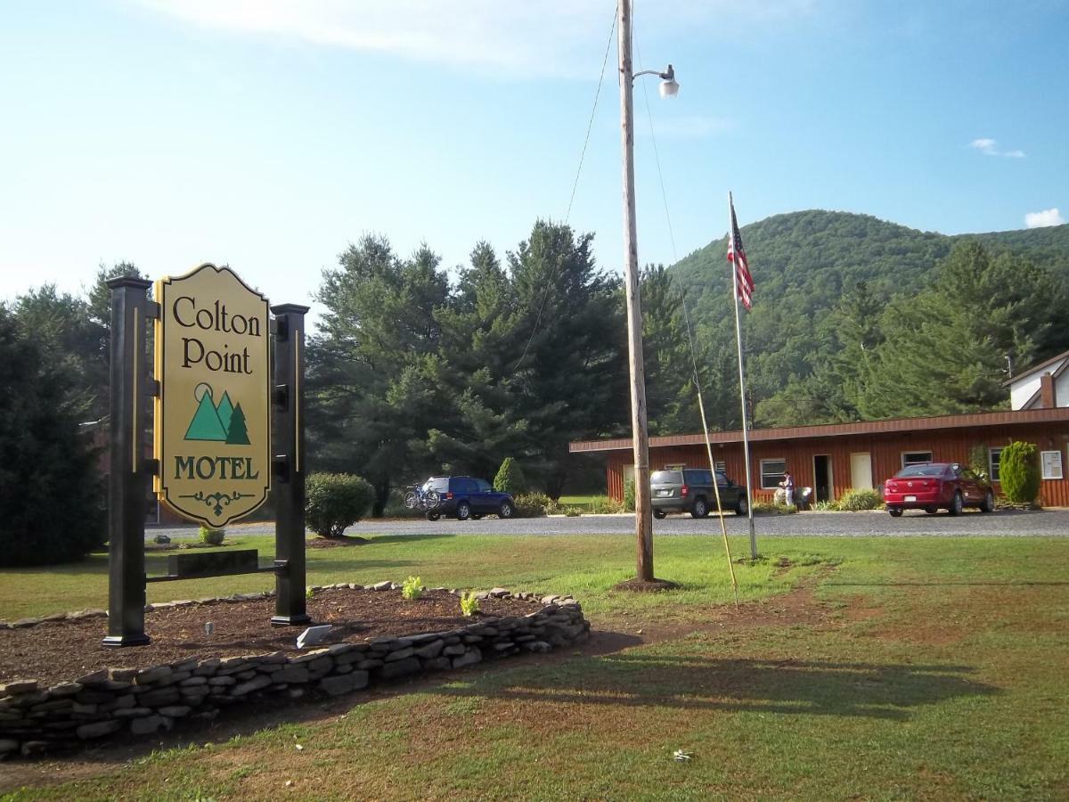 Colton Point Motel Wellsboro Exteriör bild